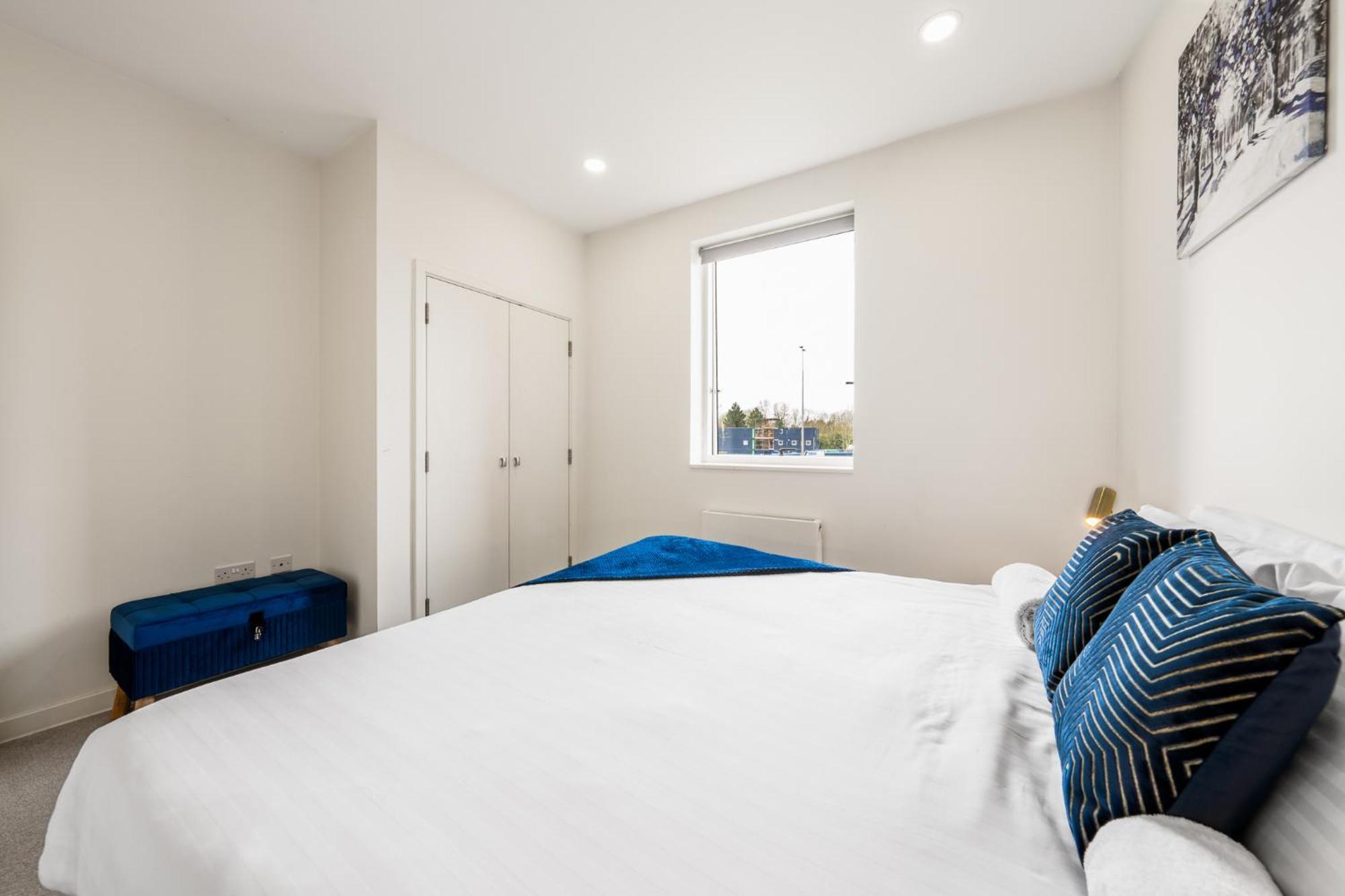 Luxury 1 Bedroom Serviced Apartment With Roof Terrace & Gym Stevenage Extérieur photo