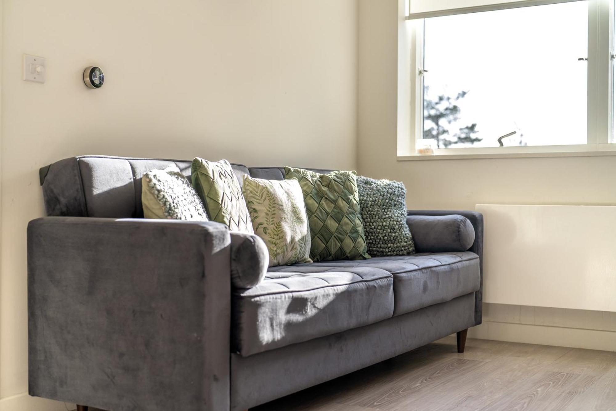 Luxury 1 Bedroom Serviced Apartment With Roof Terrace & Gym Stevenage Extérieur photo